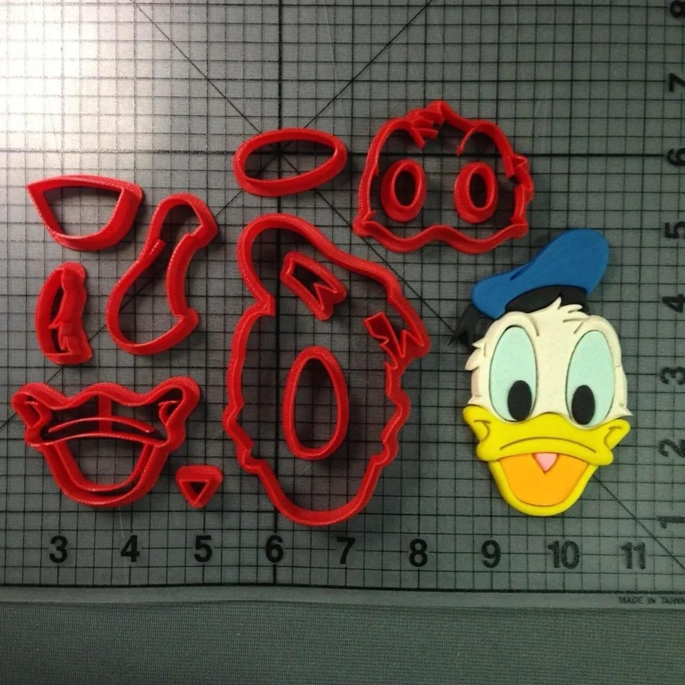 Disney Donald Duck Cookie/Fondant Cutter Set 3”